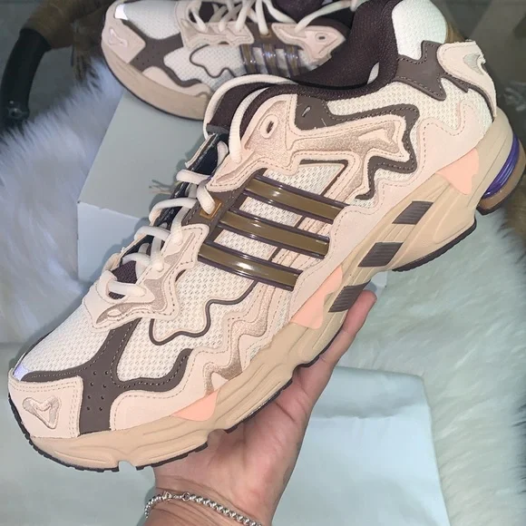 Bad Bunny RESPONSE CL Shoes - Paso Fino X Adidas - Size 11